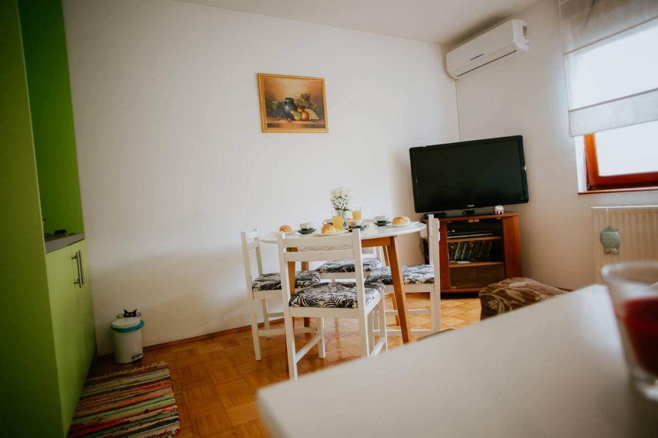 Petros Apartmani Vukovar Ngoại thất bức ảnh