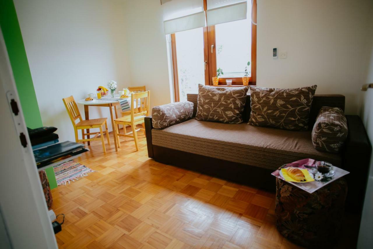 Petros Apartmani Vukovar Ngoại thất bức ảnh