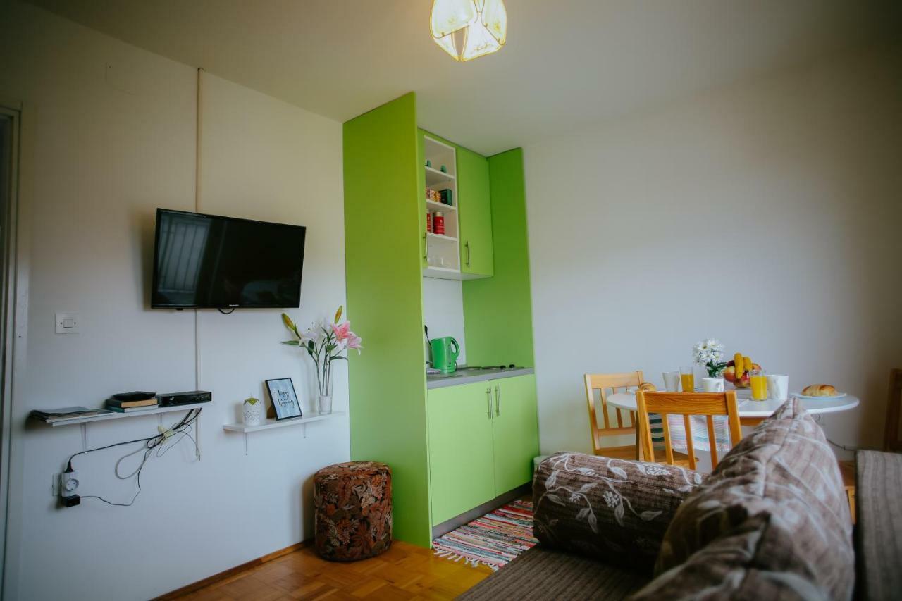Petros Apartmani Vukovar Ngoại thất bức ảnh